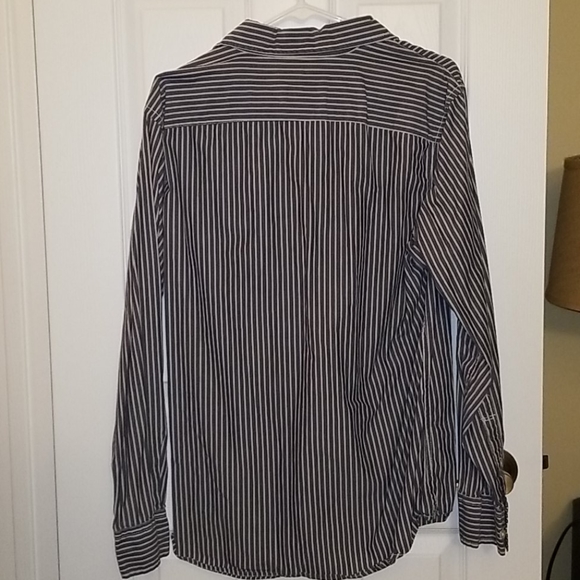 Striped william Sonoma button up shirt - Picture 3 of 3